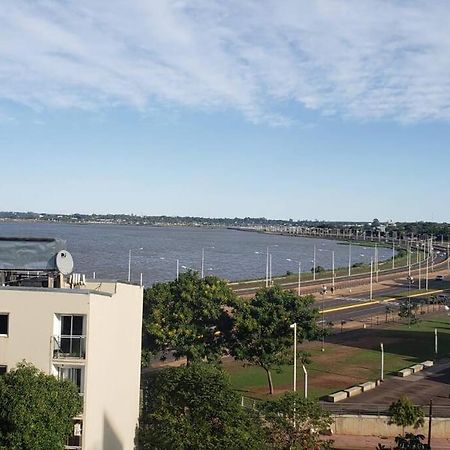 Hermoso Departamento Con Vista Al Rio Y Parrilla Apartment Posadas Luaran gambar